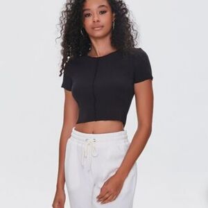 Forever 21 Women's Knit Cropped Tee NWT